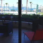 De 25m2 + Terrasse De 14m2+garage Privatif *