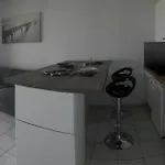 De 25m2 + Terrasse De 14m2+garage Privatif Apartamento