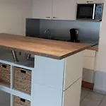 Apartman De 25m2 + Terrasse De 14m2+garage Privatif La Ciotat