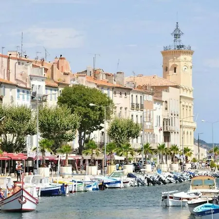 Apartamento De 25m2 + Terrasse De 14m2+garage Privatif *