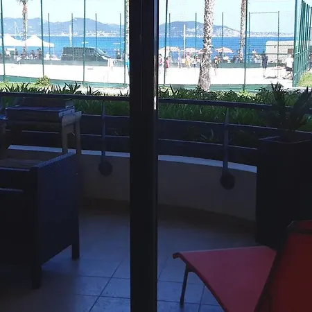 De 25m2 + Terrasse De 14m2+garage Privatif * לה קיוטאט